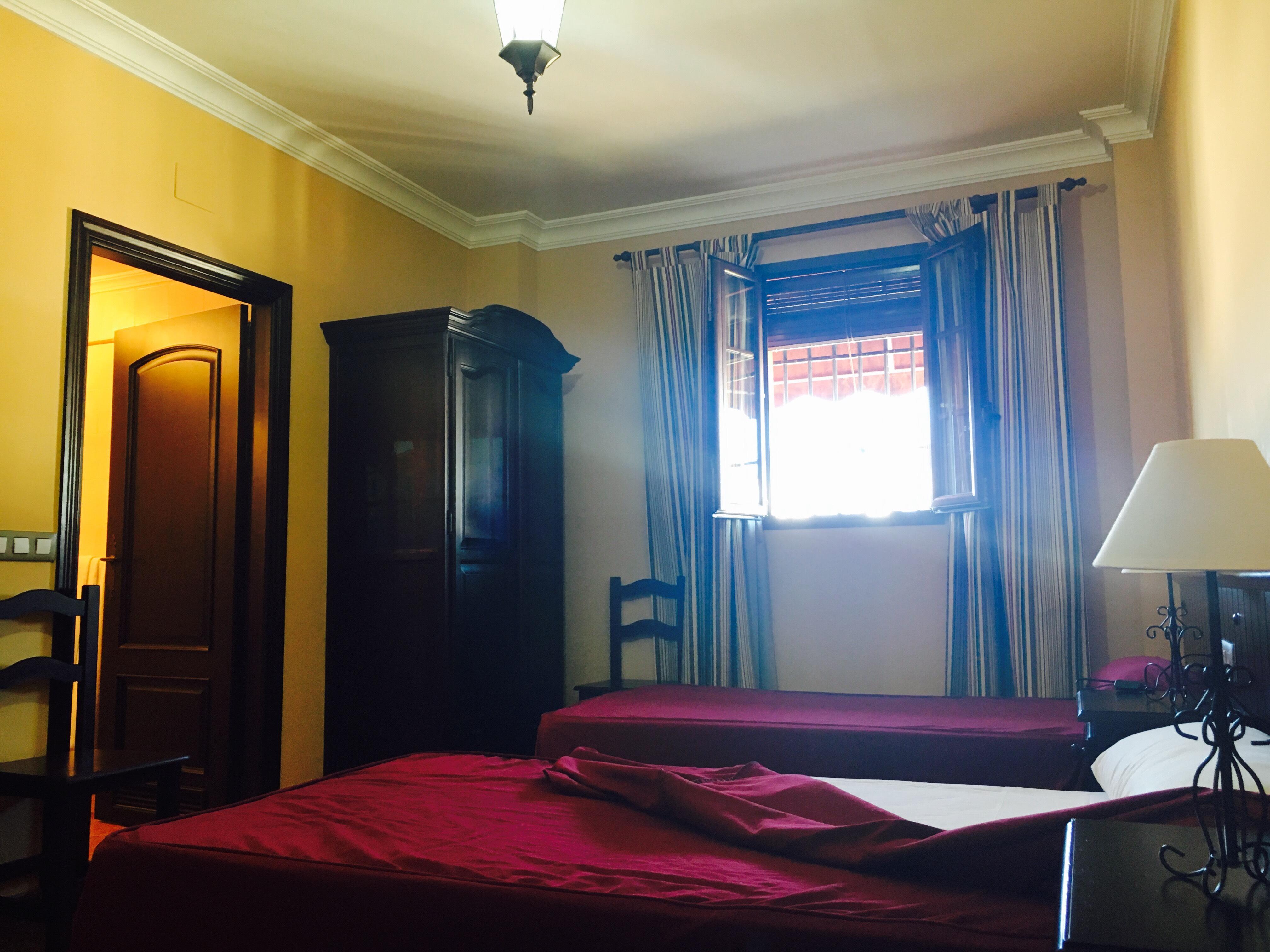 Hostal Pechi Huévar エクステリア 写真