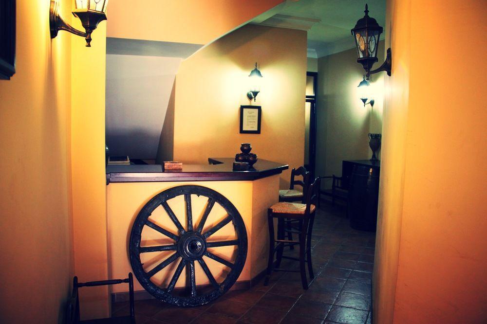 Hostal Pechi Huévar エクステリア 写真